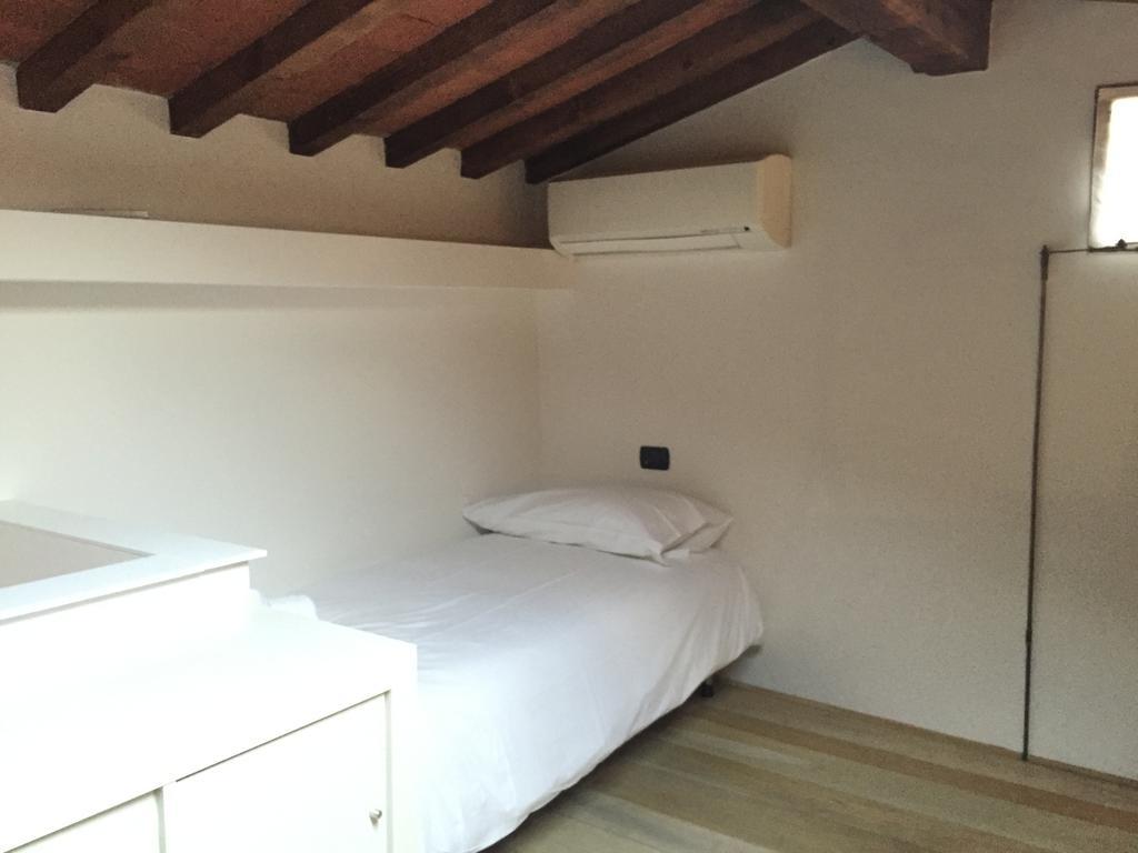 Mezzanine Dell'Orto By 360Rentals Firenze Ruang foto